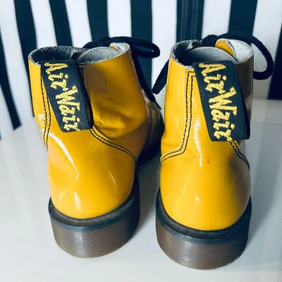 Dr. Martens RARE Vintage Patent Leather YELLOW Steel Toe  display picture 1